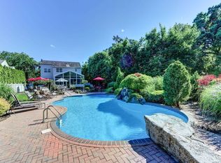 1371 August Rd, North Babylon, NY 11703