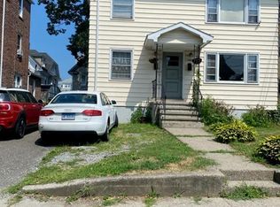 580-582 Capitol Ave, Bridgeport, CT 06606