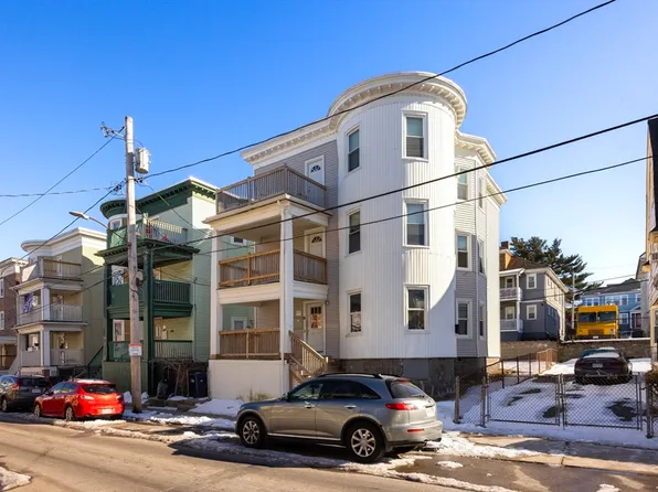 48 Mora St, Dorchester, MA 02124