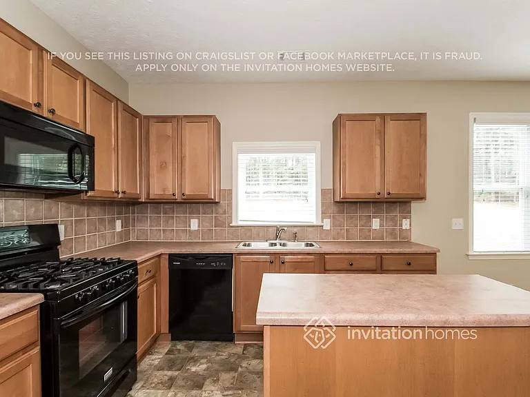 2900 Cooper Woods Dr — Photo 6