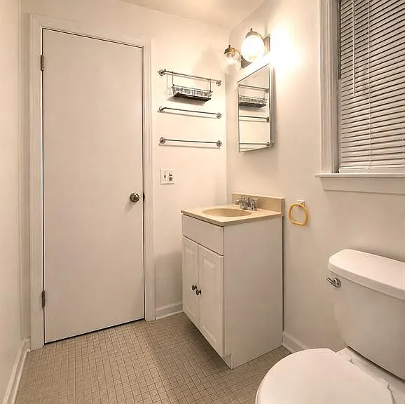304 Loren Ct — Photo 13