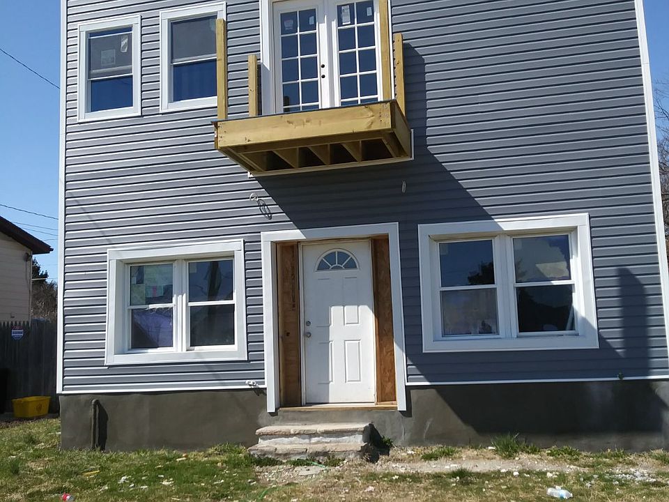 2nd image of 6726 Graceland Ave