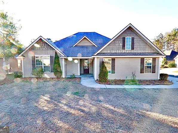 4209 Parker Trl, Hahira, GA 31632