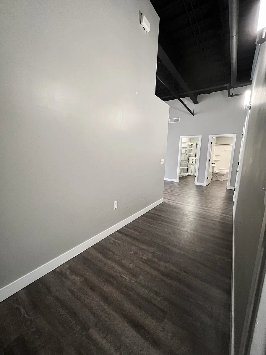Building Photo - 157 S Kalamazoo Mall #207