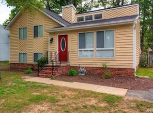 10330 Crumpets Ln, North Chesterfield, VA 23235