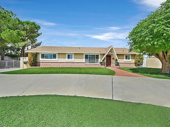 2nd image of 6949 S Valley View Blvd