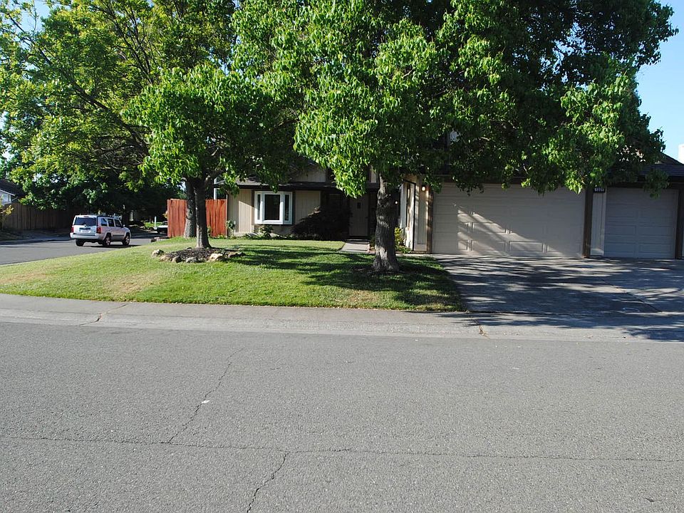 1st image of 1331 Pilgrims Dr