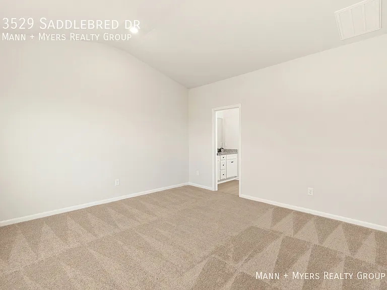 3529 Saddlebred Dr — Photo 9