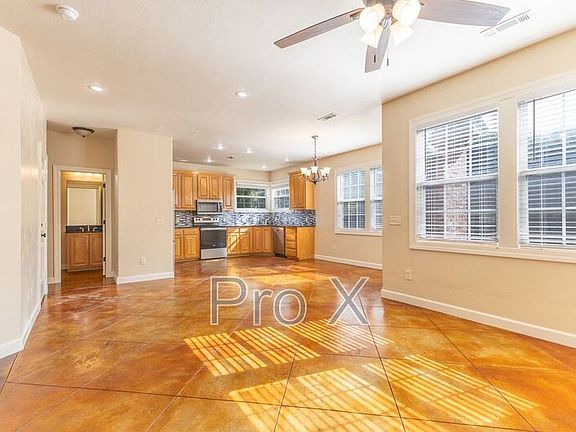 4th image of 1110 NW D St #2