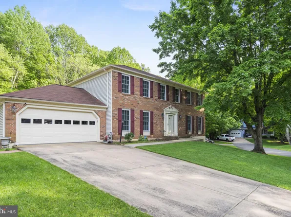 4695 Abbott Ct, Woodbridge, VA 22193