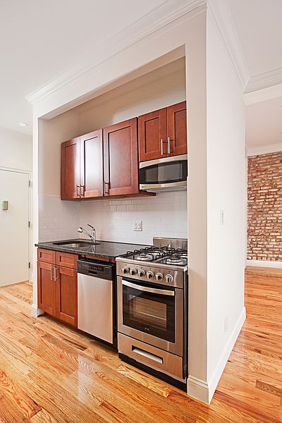 1st image of 227 E 89th St APT 4B