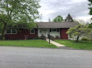 900 Conwell St, Stroudsburg, PA 18360