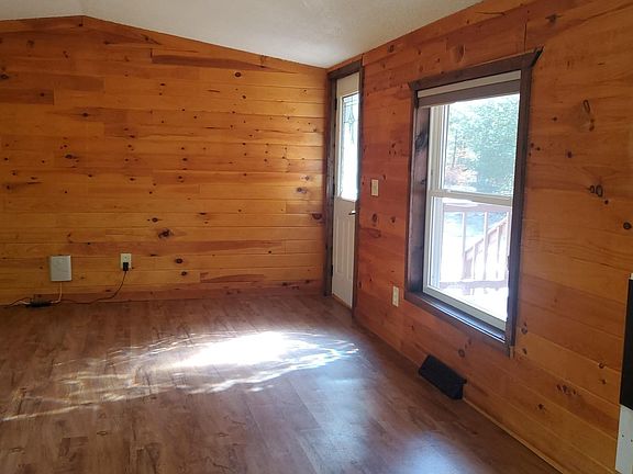 4th image of 8237 S Spring Lake Rd