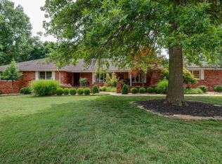 2648 E Corona Cir, Springfield, MO 65804