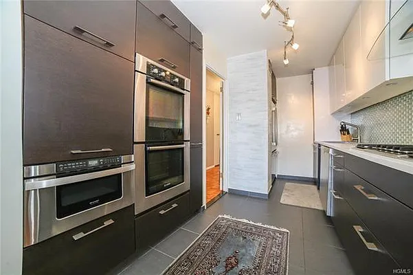 Sold by Douglas Elliman | media 23