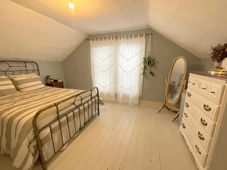 715 Spruce St — Photo 15