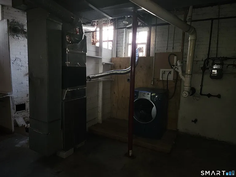 204 Minerva St — Photo 11