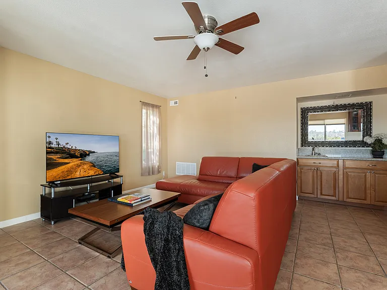 3561 Voyager Ct — Photo 22