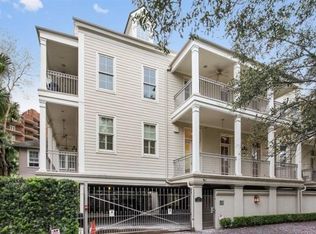 7000 Magazine St APT 3, New Orleans, LA 70118