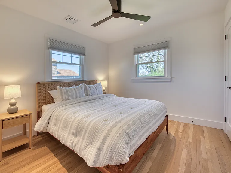 35 Ridge Dr — Photo 16