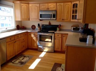 3 Sunset Rd, Kingston, MA 02364