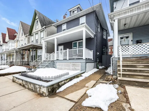 135 Brighton Ave, Perth Amboy, NJ 08861
