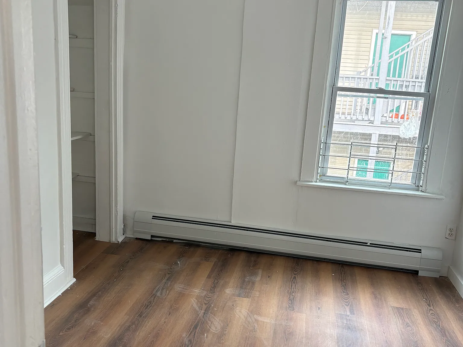 9 Sparrow St — Photo 3