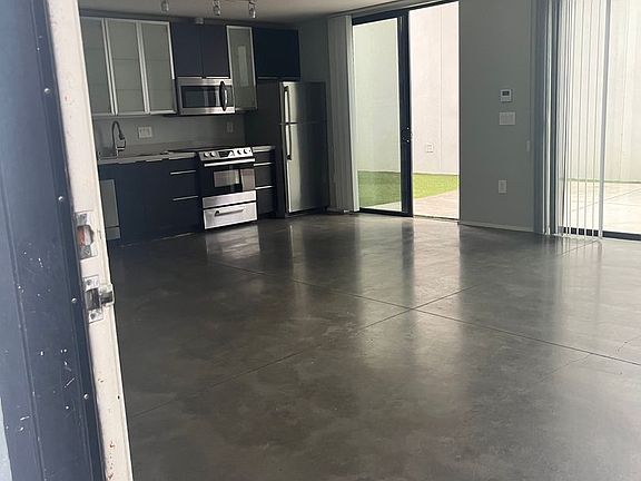 2nd image of 1737 Chalmers St #105E