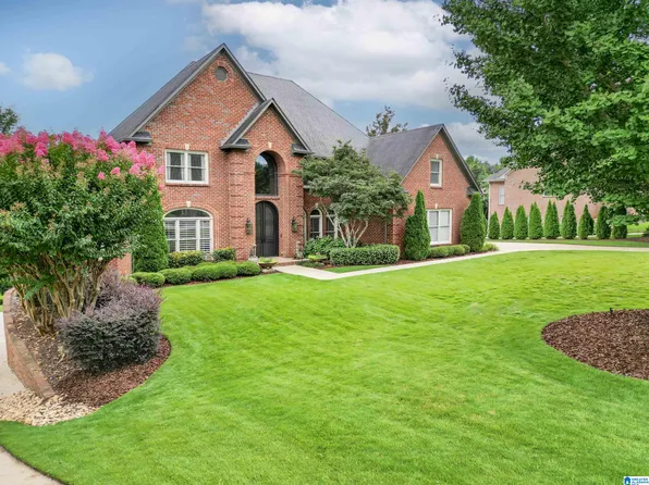 2096 Brook Highland Rdg, Birmingham, AL 35242