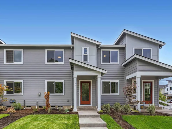 856 Eaden St, Woodburn, OR 97071