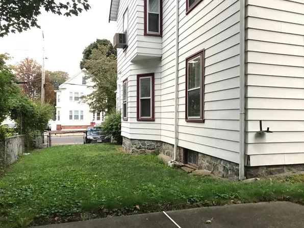 35 Mount Vernon St #2, Malden, MA 02148