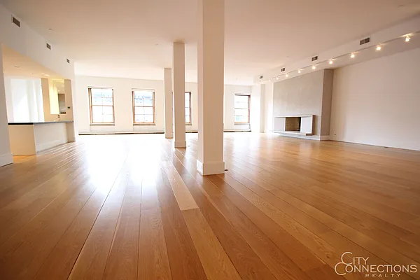 Rented by City Connections Realty | media 12