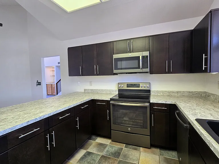 10151 E Karen Pl — Photo 12