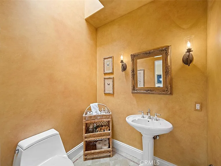 839 Emerald Bay — Photo 25