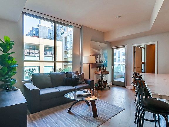 2nd image of 253 10th Ave Unit 420