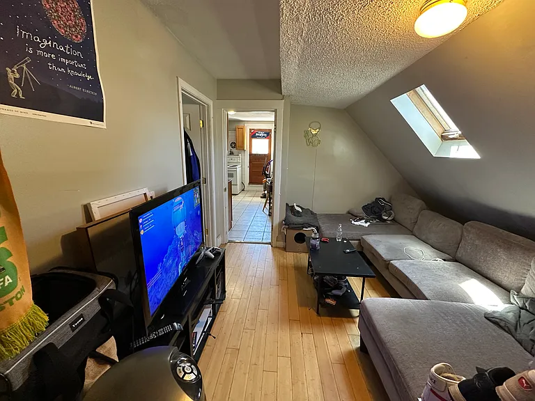 326 Washington St #2A — Photo 5
