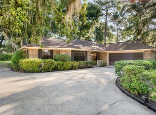 177 Spanish Point Dr, Beaufort, SC 29902