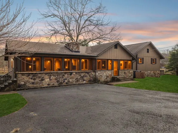 172 Littell Cir W, Tracy City, TN 37387