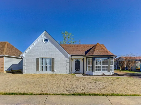 7886 Marsha Woods Dr, Memphis, TN 38125