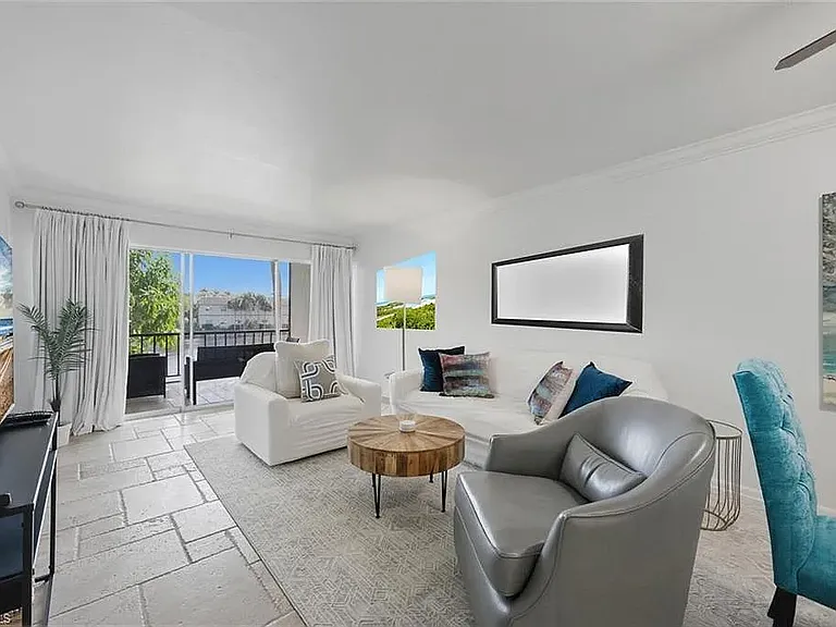 3030 Binnacle Dr #201 — Photo 1