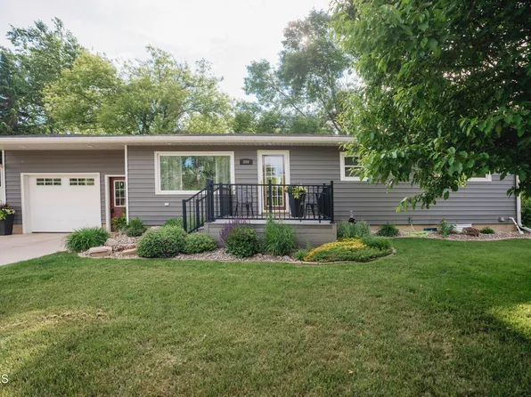 309 & 311 Main St, Buchanan, ND 58420