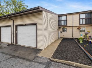 2106 Bayside Ct, Fort Wayne, IN 46804