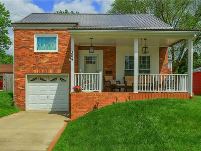 304 Petain St, Ellwood City, PA, 16117