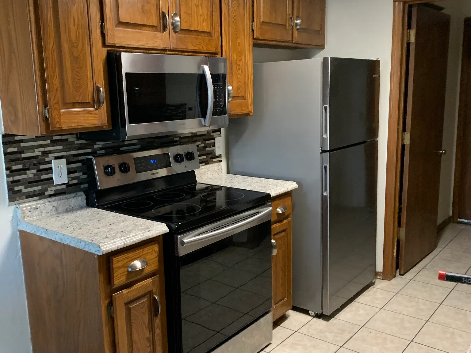 2 bed, 2.5 bath, 1200 sqft, $1,200 — Photo 4