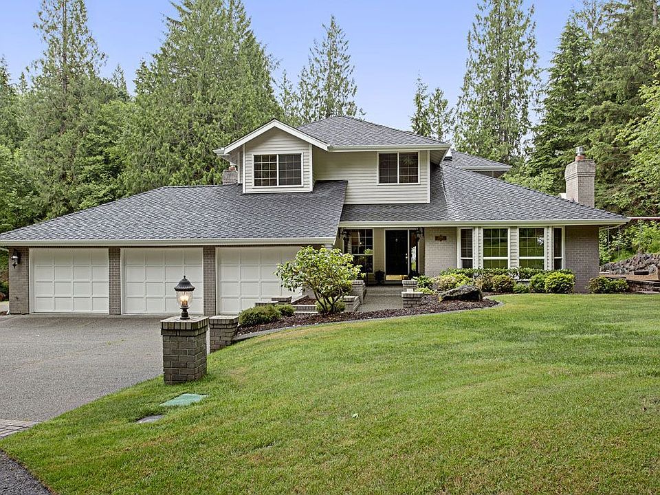 1st image of 22816 SE 141st Ct