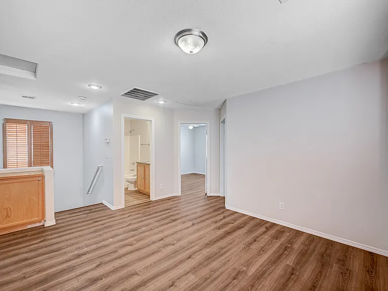 9909 Wingate Creek Ct — Photo 14