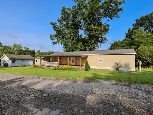 353 McFarland Dr, Corinth, KY 41010