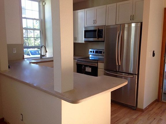 3rd image of 1165 Dorset Ct