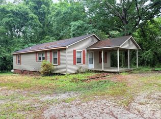 121 Travis Ln, Lancaster, SC 29720