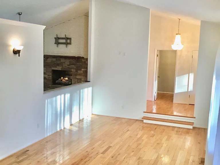 5808 Lenlock Cir SE — Photo 16